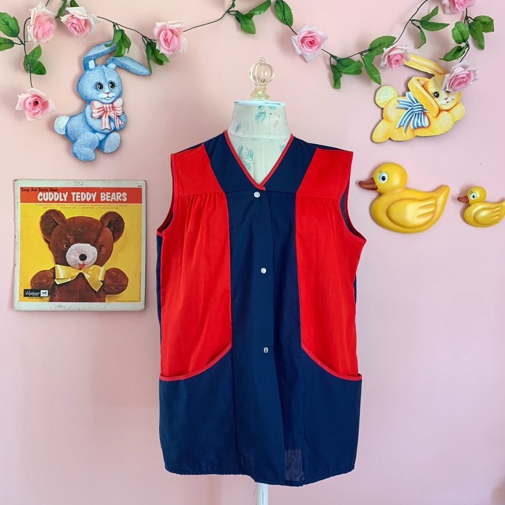 Vintage 1970s mod red & navy blue smock top